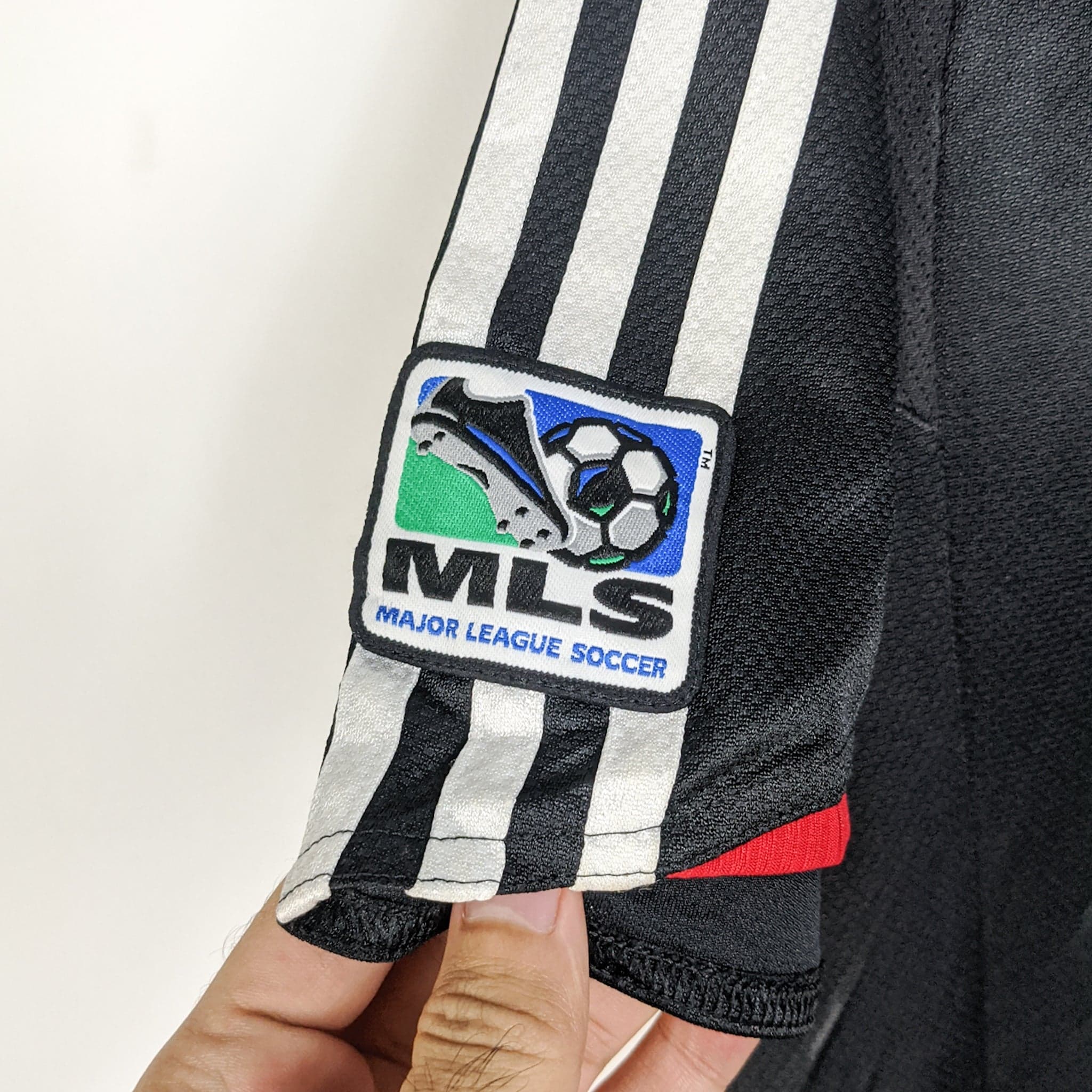 Dc United 2008/09 Home - Gallardo - view 5
