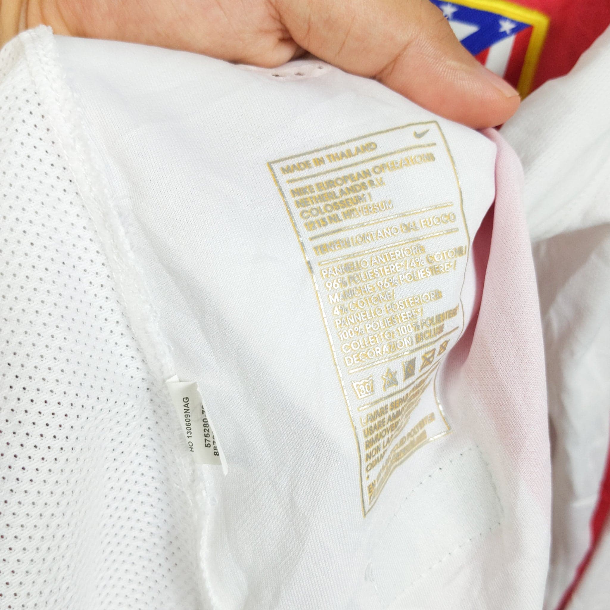 Atletico Madrid 2014/15 Home - Griezmann (Player Issue) - view 11