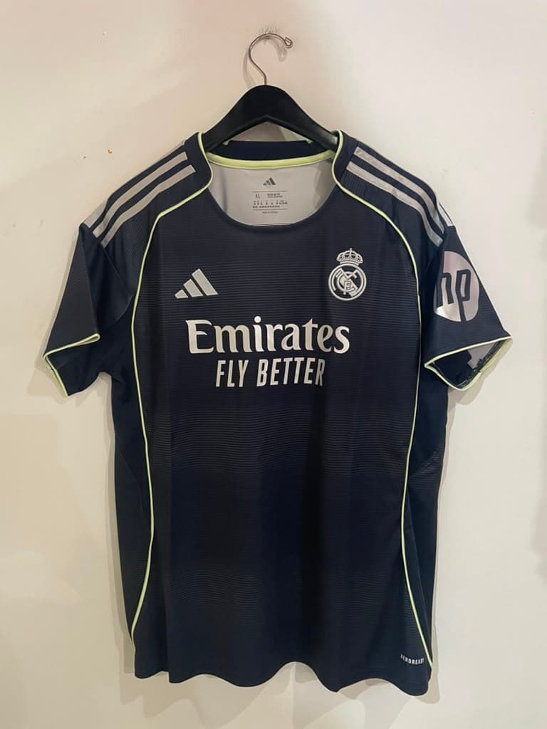 Real Madrid 2025/26 Away