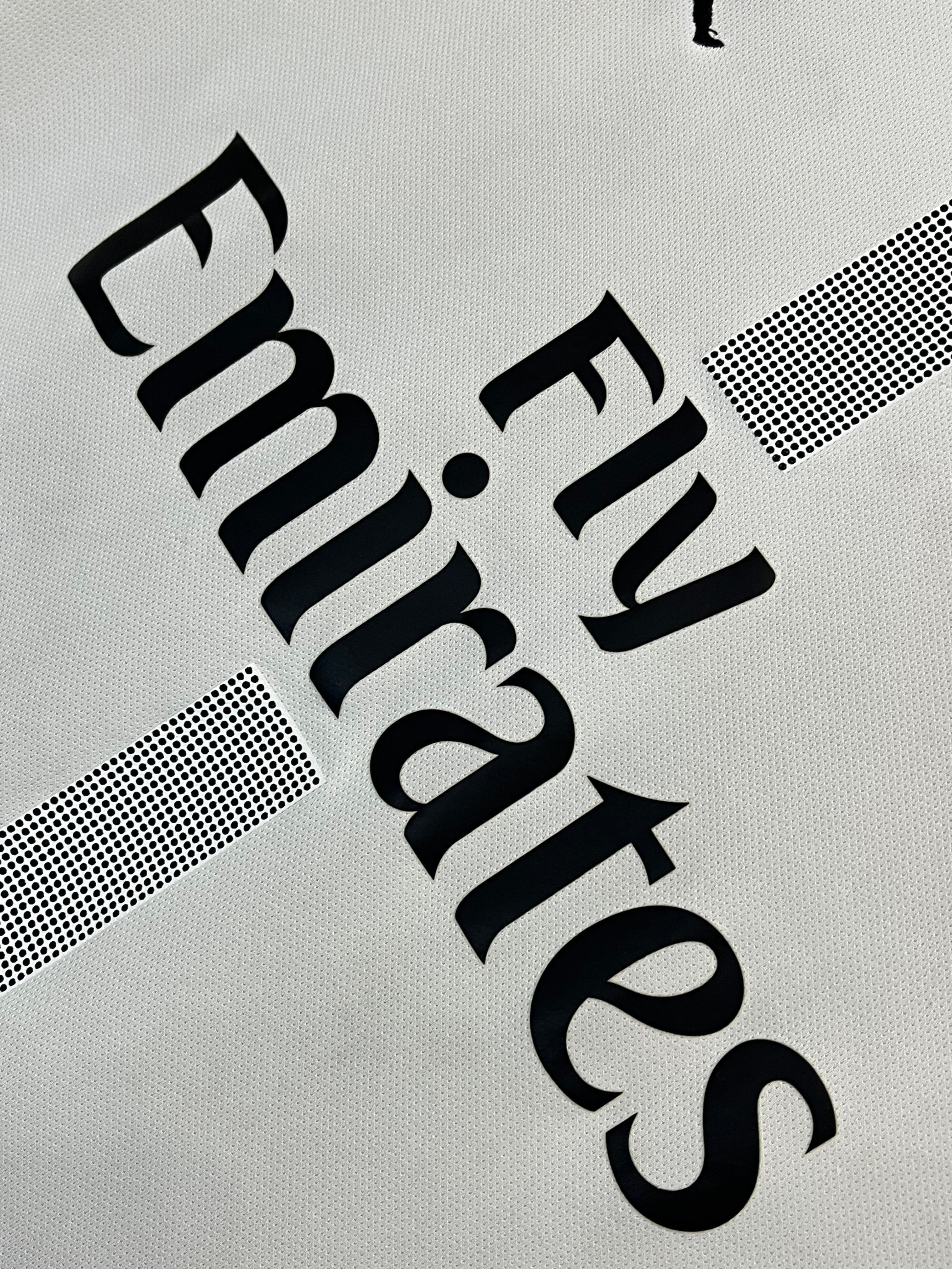 Paris Saint Germain 2018/19 Away - view 4